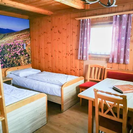 Chalet In Gaal An Der Skipiste & Alpenpark * Pirkach