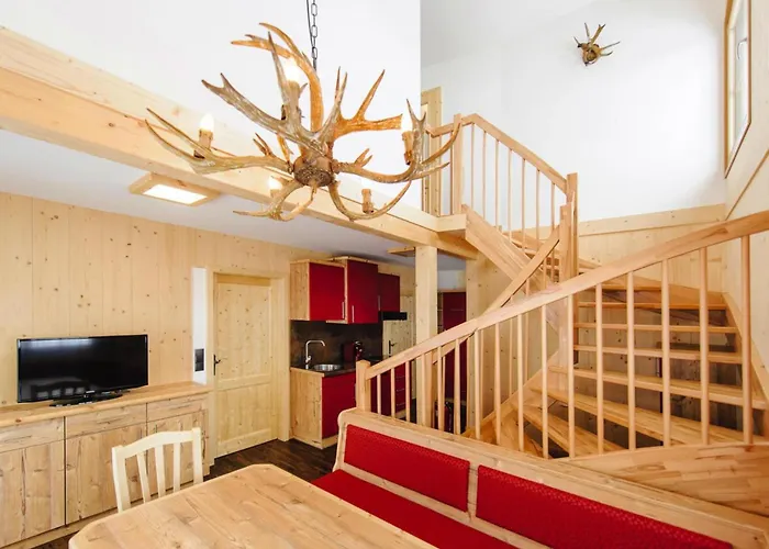 In Gaal Im Murtal In A Beautiful Setting 度假居 *